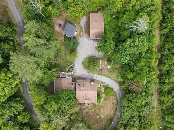 113 Harrington Rd, Charlton, MA 01507