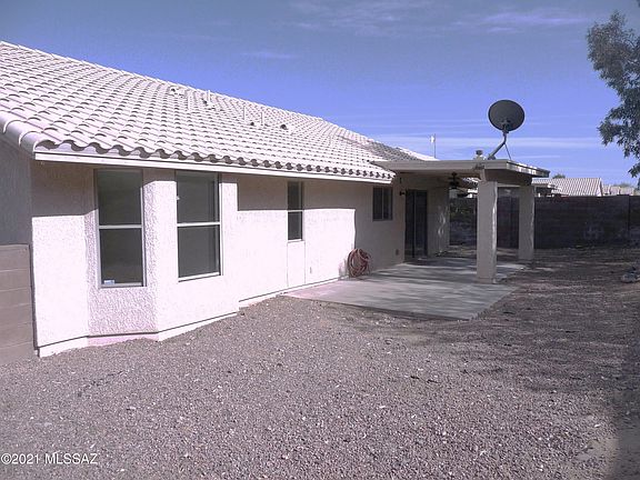 3rd image of 17928 S Camino Del Ferrocarril