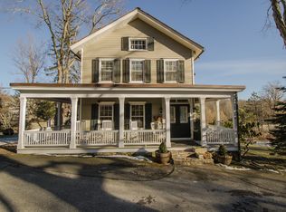 205 McLain St, Mount Kisco, NY 10549