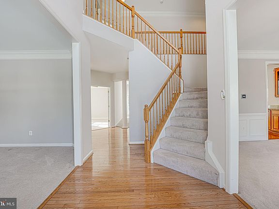 5th image of 5728 Caribbean Ct