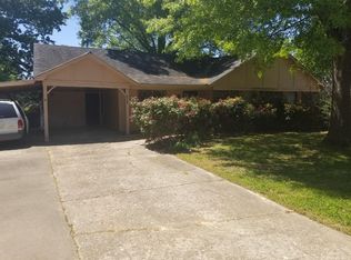 7089 E Foxhill Dr, Memphis, TN 38135