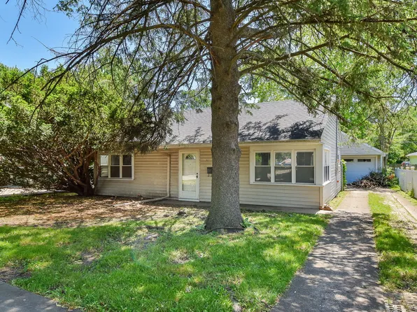 514 E Pomeroy St, West Chicago, IL 60185