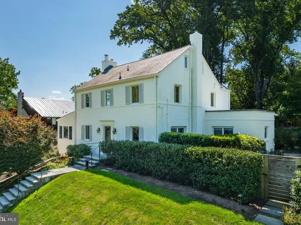 3904 Saul Rd, Kensington, MD 20895
