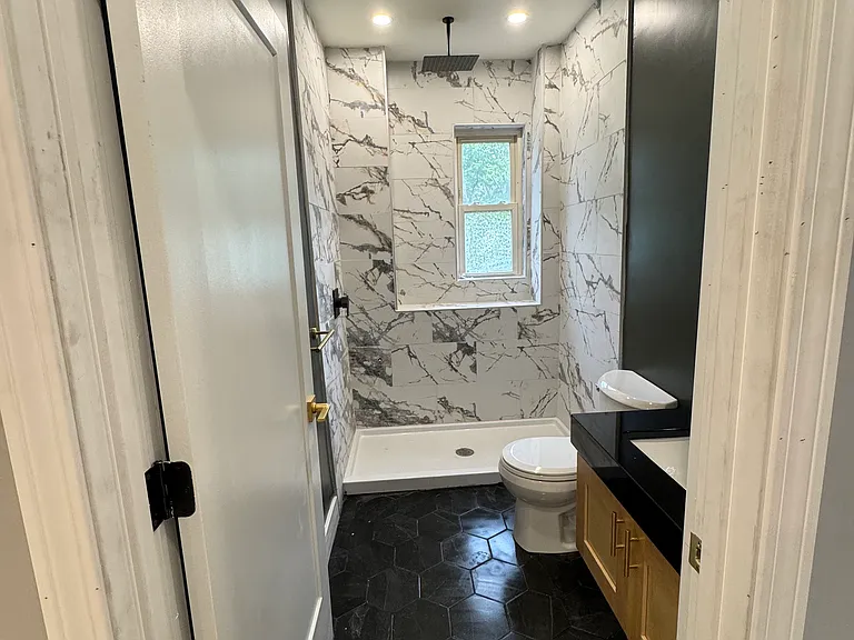 706 W Main St #1 — Photo 13