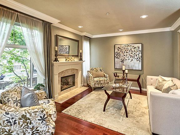 3rd image of 403 Camille Cir Unit 17