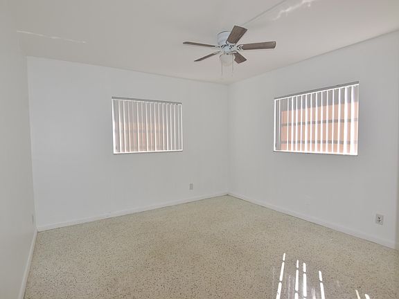 5th image of 2472 NE 5th Ave #2472