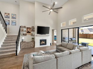 801 Copperleaf Dr, Justin, TX 76247