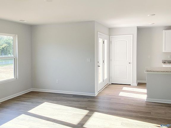 4th image of 222 Chubbs Ln