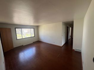 2231 Wickham Ave #201, Wisconsin Rapids, WI 54495