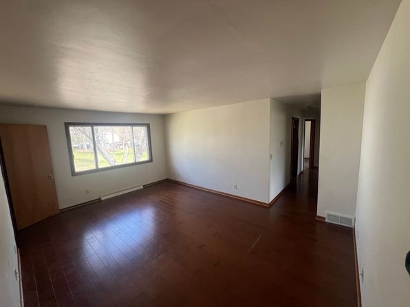 2231 Wickham Ave #201