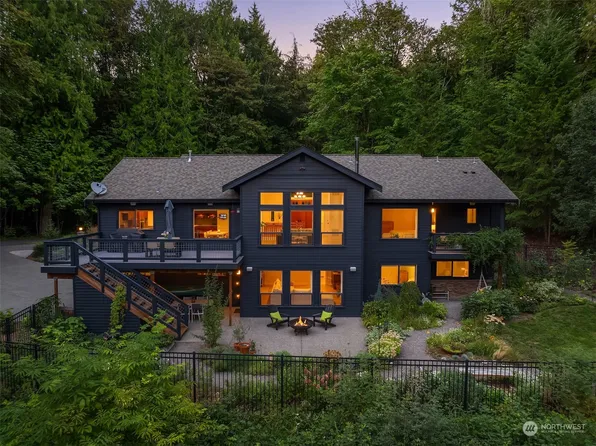 21827 NE 62nd Place, Redmond, WA 98053