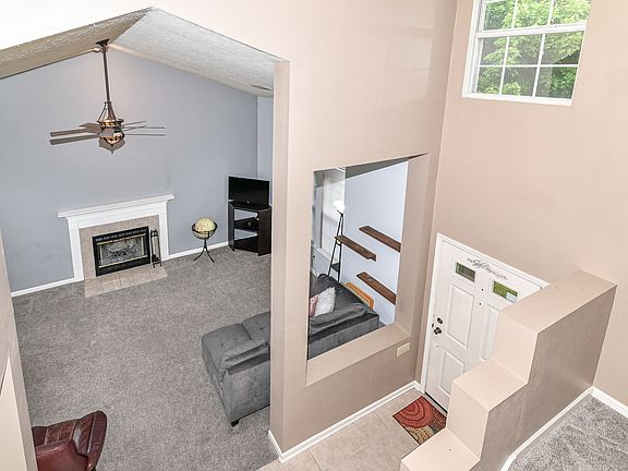 4th image of 11329 Lynchburg Way
