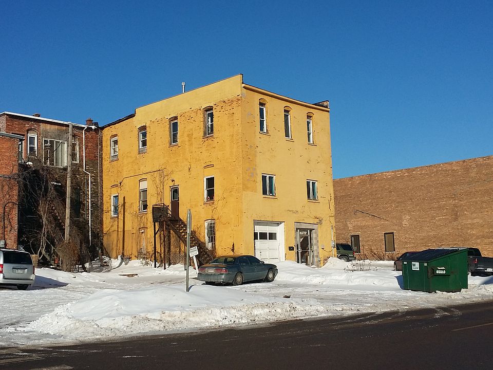 1st image of 310 S Lakeshore Blvd