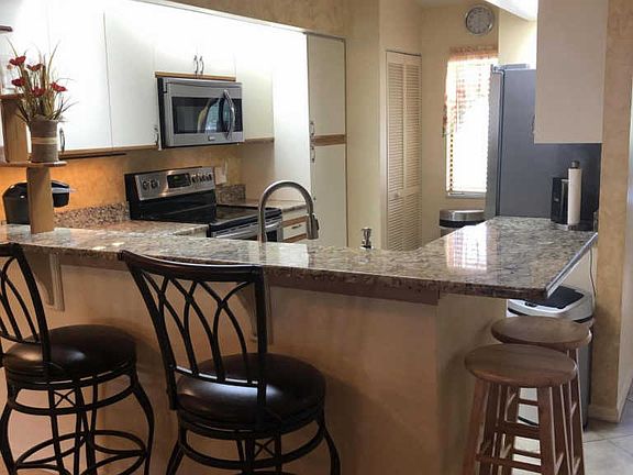 3rd image of 1041 Country Club Dr #426