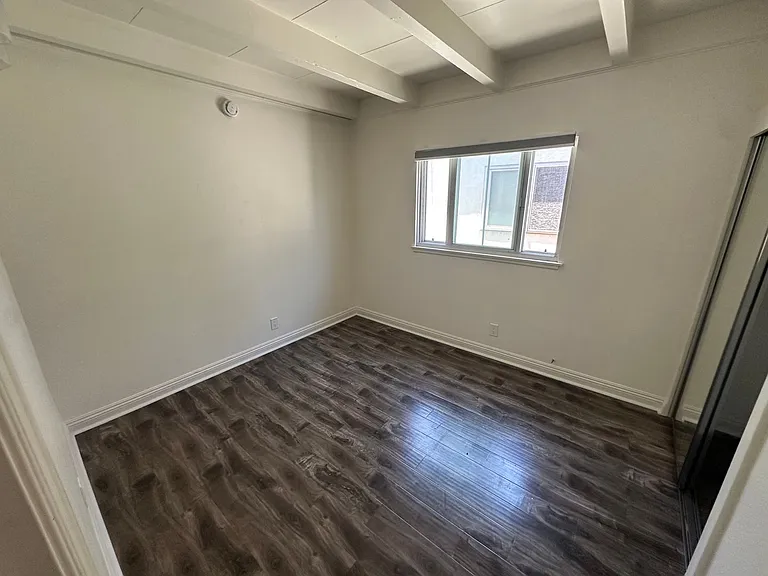 128 Montreal St — Photo 6