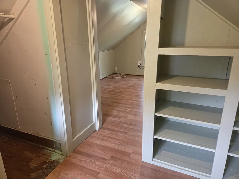 145 S Burgess St — Photo 6