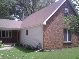 514 N Center St, Gardner, IL 60424