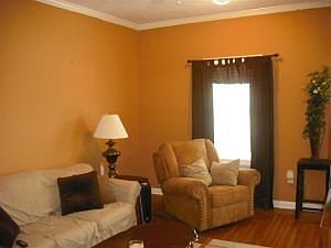 3rd image of 613 Mallory Ln APT 3B
