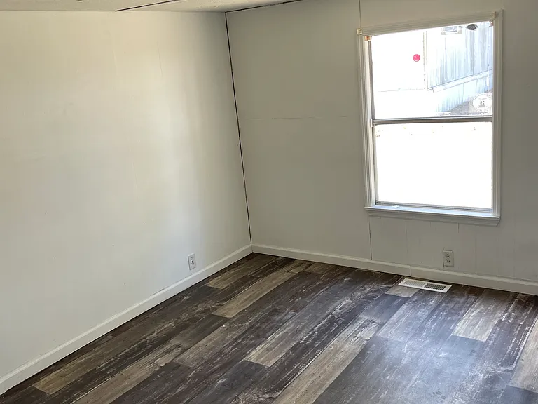 112 Bills Cir — Photo 8