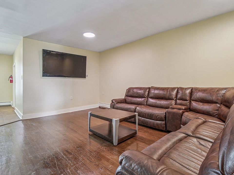 1st image of 101 1/2 Ocean Ave Floor 2