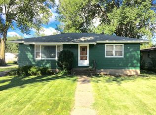 2046 30th St S, La Crosse, WI 54601