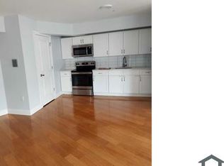 186 Saint Georges Cres APT 4D, Bronx, NY 10458