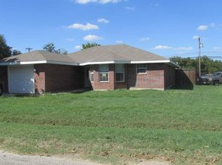 420 S 2nd St, Clyde, TX 79510