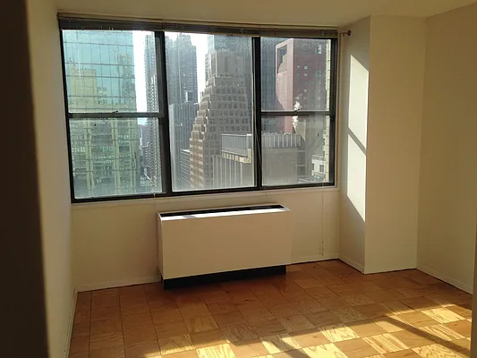 Rented by Nest Seekers International | media 19