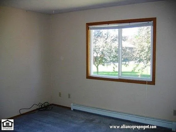 205 S Yellowstone Ave #B — Photo 4