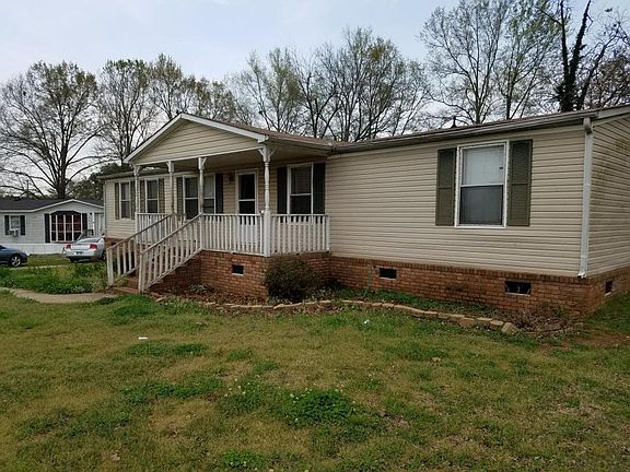 2nd image of 108 Moss Creek Dr