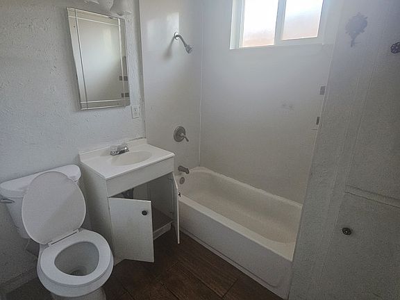 4th image of 1512 Orlando Way #1512
