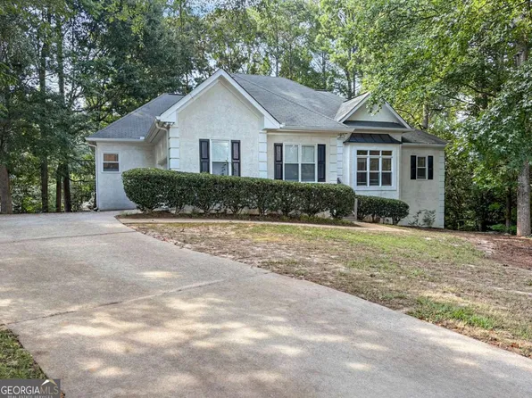 100 Wyngate Dr, Newnan, GA 30265