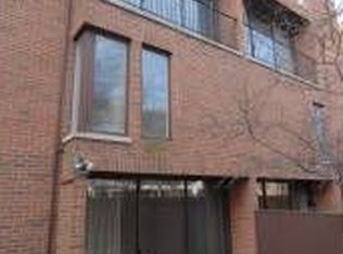 419 W Grant Pl APT B, Chicago, IL 60614