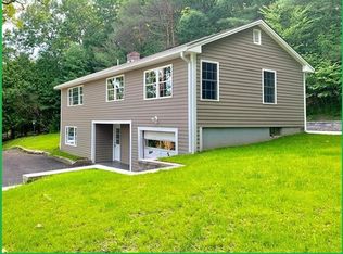 60 Brewer St, Northborough, MA 01532