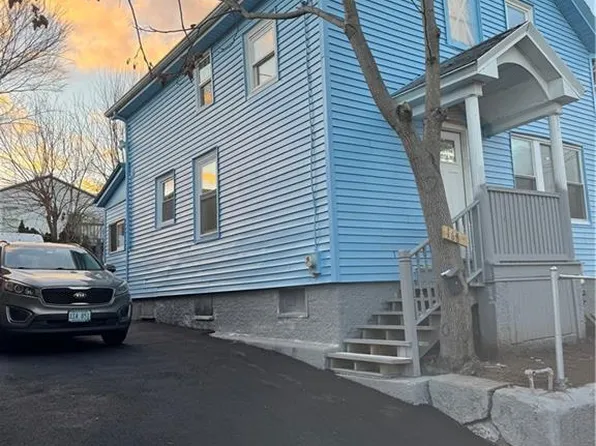 168 Veazie St, Providence, RI 02908