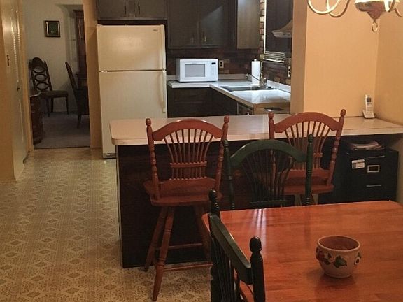 2nd image of 131 Stature Ct