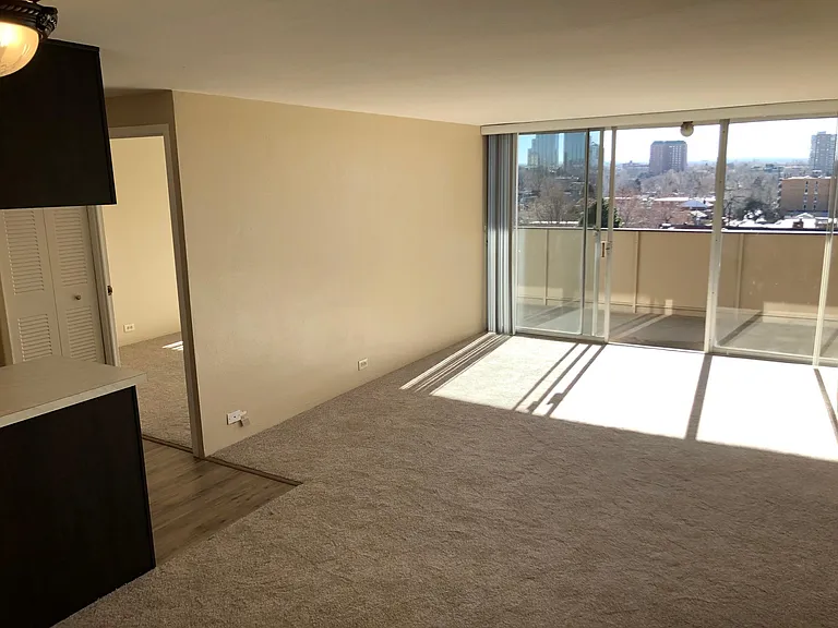 Residence at Governors Park — Photo 23