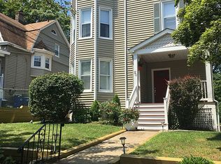 20 Gould St, Verona, NJ 07044