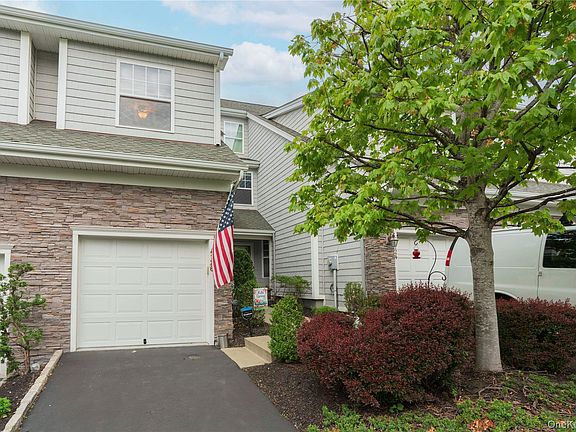 3rd image of 126 Hudson Pointe Dr