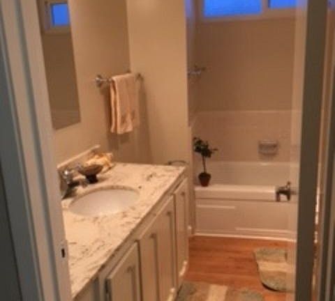 5th image of 2770 Newhall St APT 17