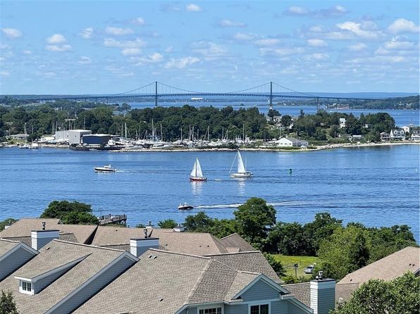 71 Starboard Dr UNIT 440, Tiverton, RI 02878