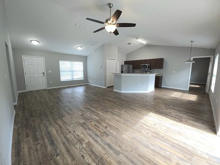 13775 SW 43rd Cir — Photo 3