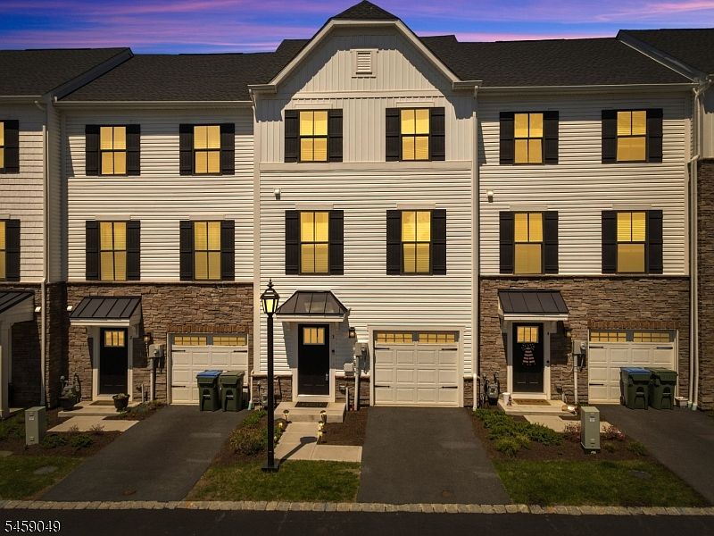 1st image of 3 Saw Mill Cir