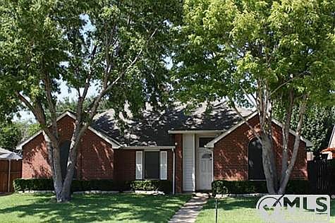 1st image of 5221 Goodman Dr