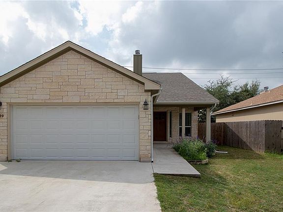 2nd image of 39 Wood Glen Dr