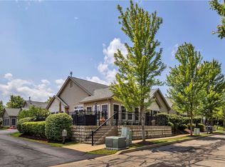 1041 Clerkenwell Ln, Cranberry Township, PA 16066