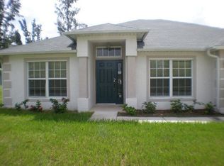 1821 NE 4th Pl, Cape Coral, FL 33909