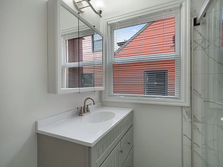 4713 N Willamette Blvd — Photo 20