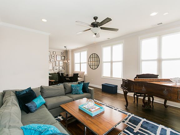 2nd image of 4814 N Damen Ave APT 314