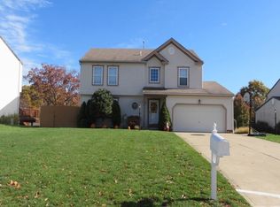 570 Kimble Dr, Glenshaw, PA